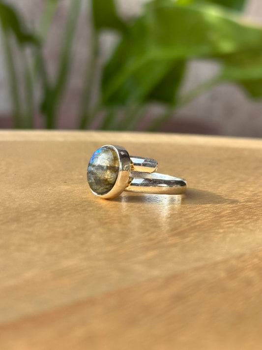 Anillo ajustable de labradorita