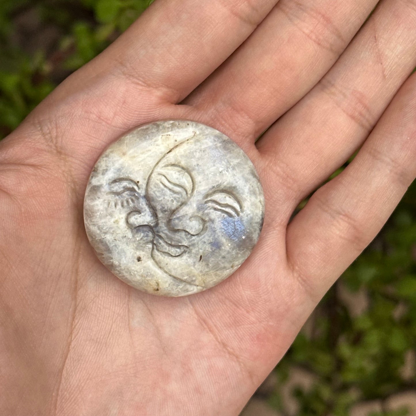 Piedra Luna Tallada Sol y Luna | 4x4 cm