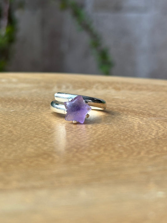 Anillo ajustable de Amatista estrella mini