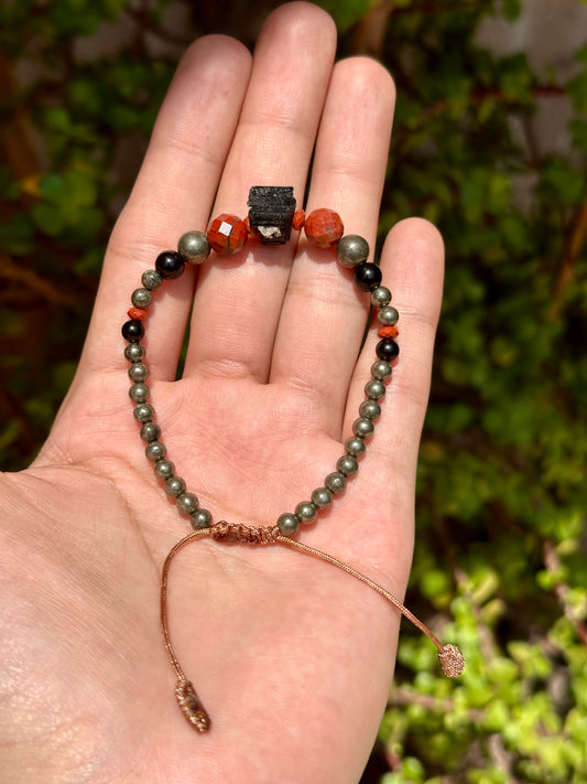 Pulsera Ajústame · Jaspe Rojo, Turmalina Negra & Pirita