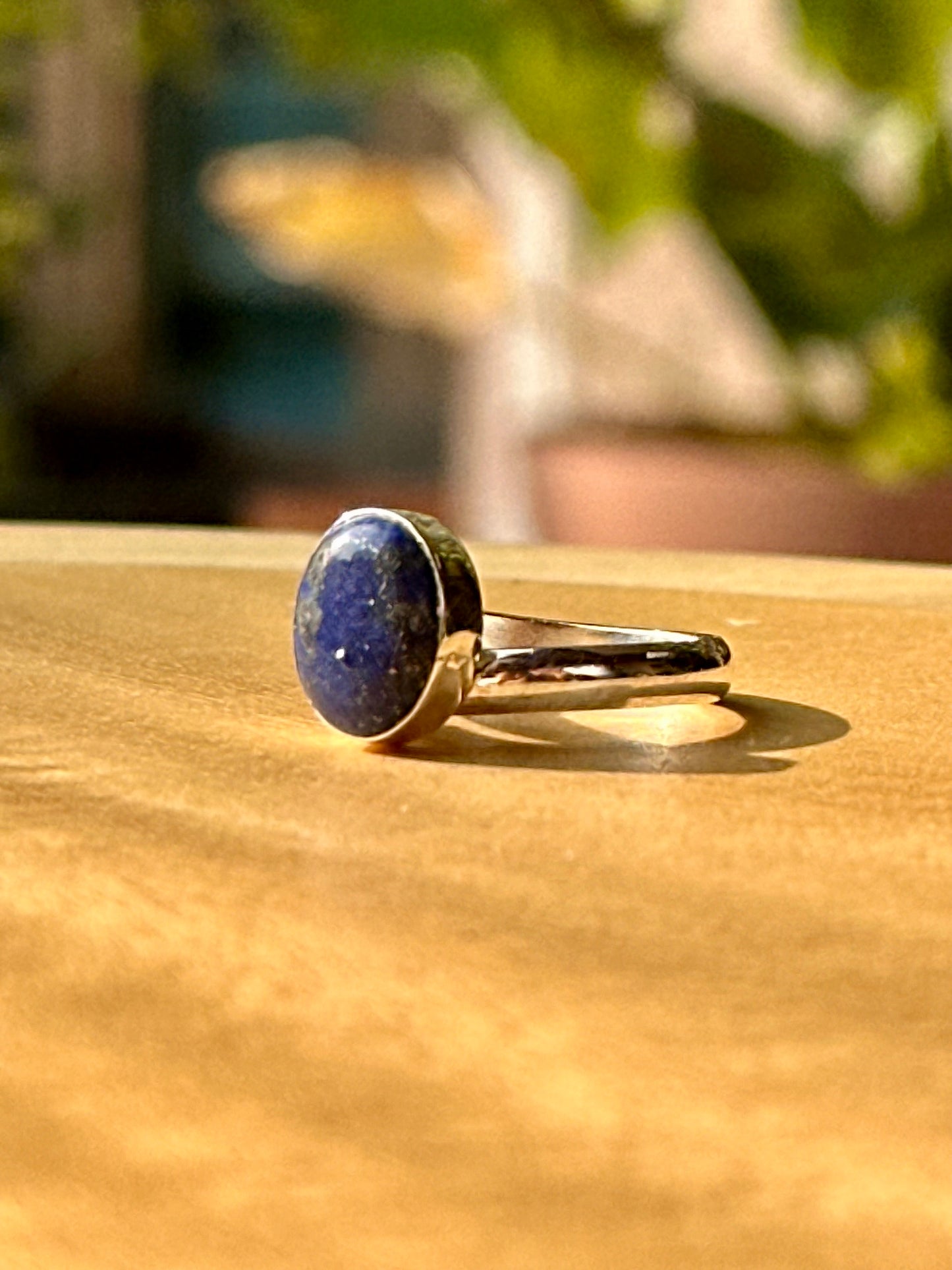 Anillo ajustable de Lapislázuli redondo mini