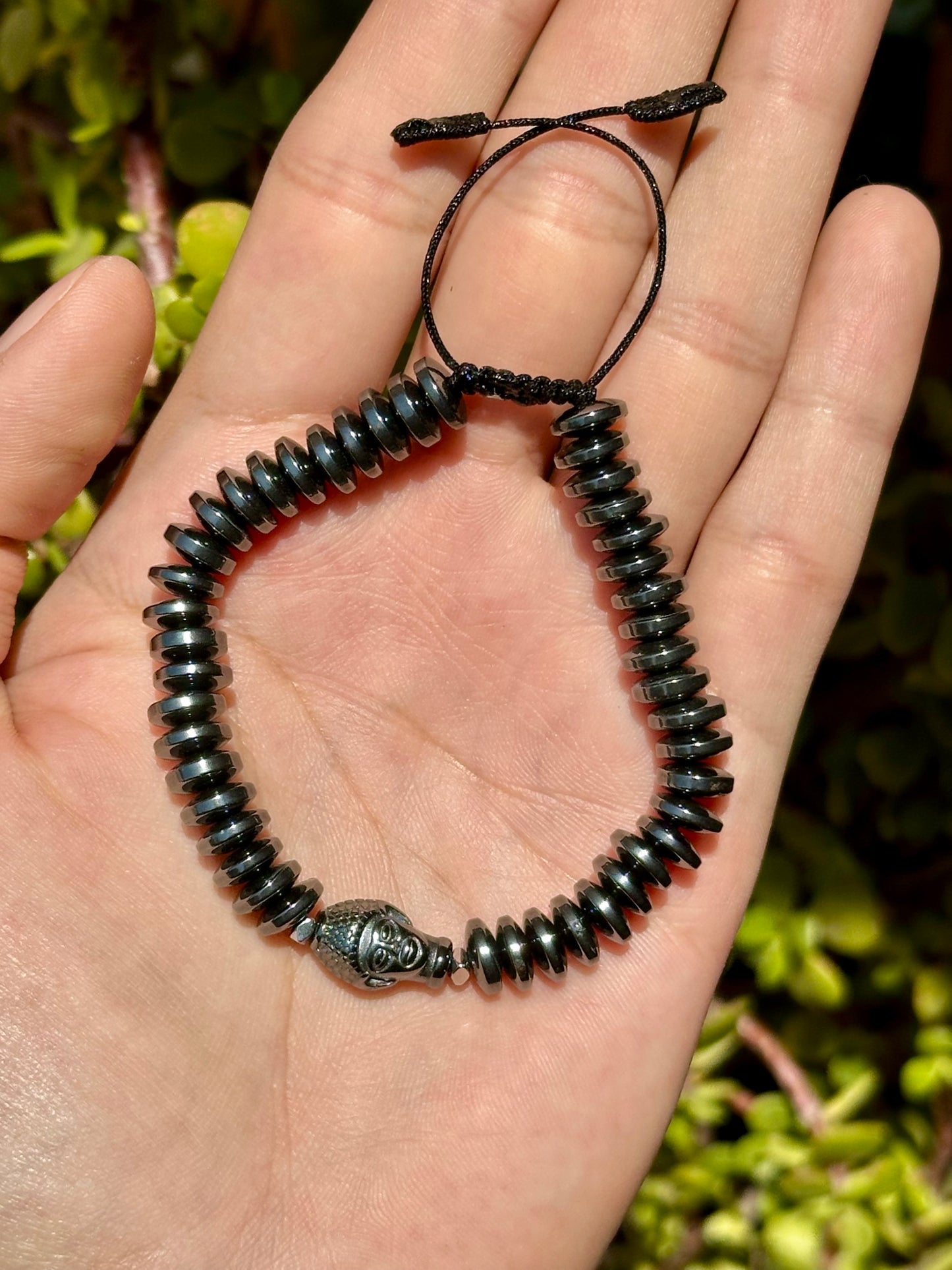 Pulsera Ajustable de Hematita con Buddha de Hematita | Enraizamiento y Paz Interior