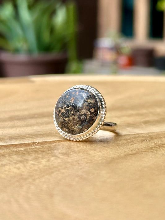 Anillo ajustable de Jaspe leopardo