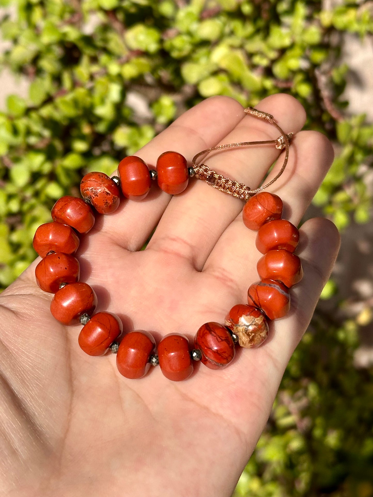 Pulsera Ajustable de Jaspe Rojo & Pirita
