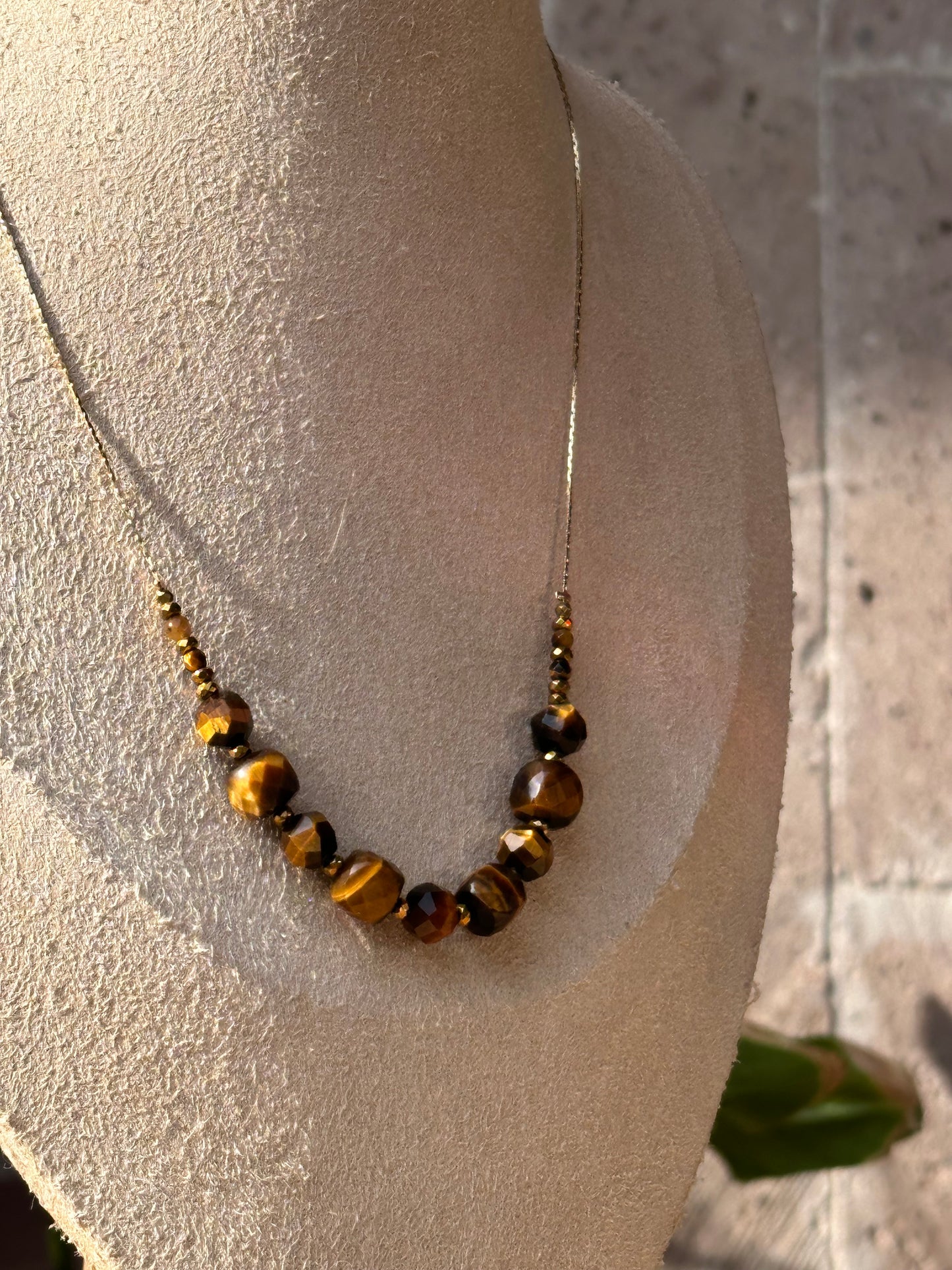 Collar de Ojo de Tigre