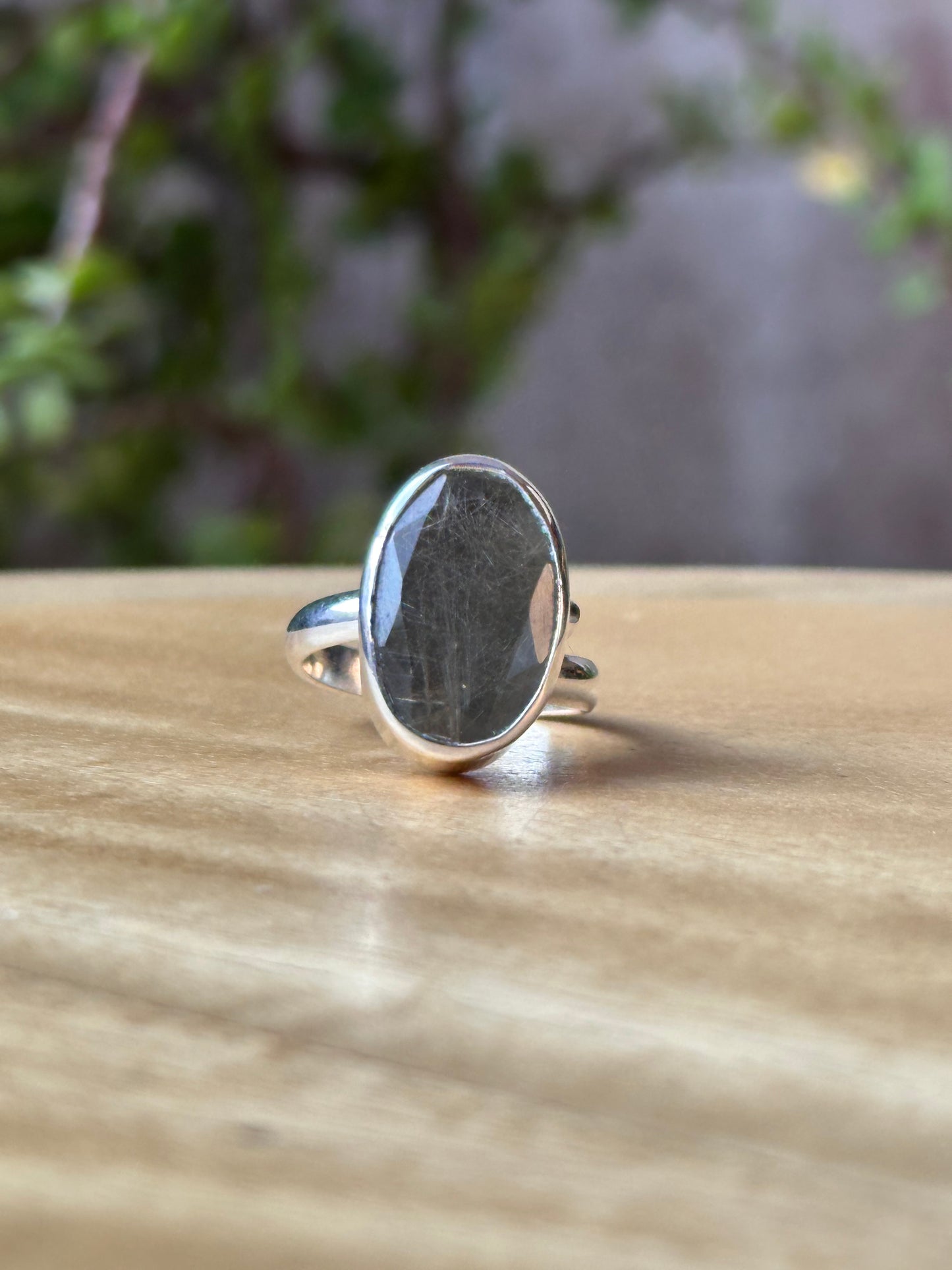 Anillo ajustable de Cuarzo Rutilado facetado