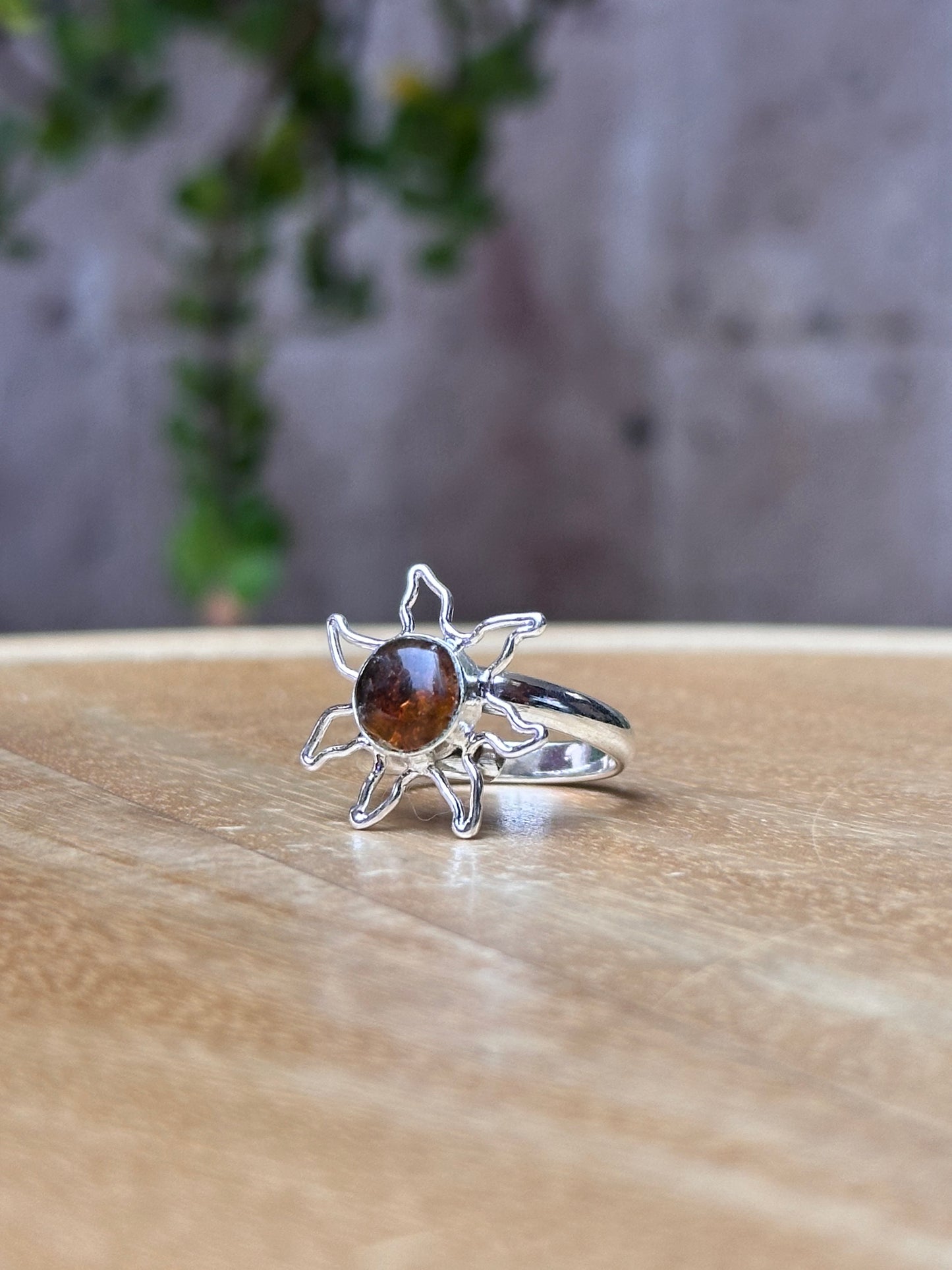 Anillo ajustable de sol de ámbar