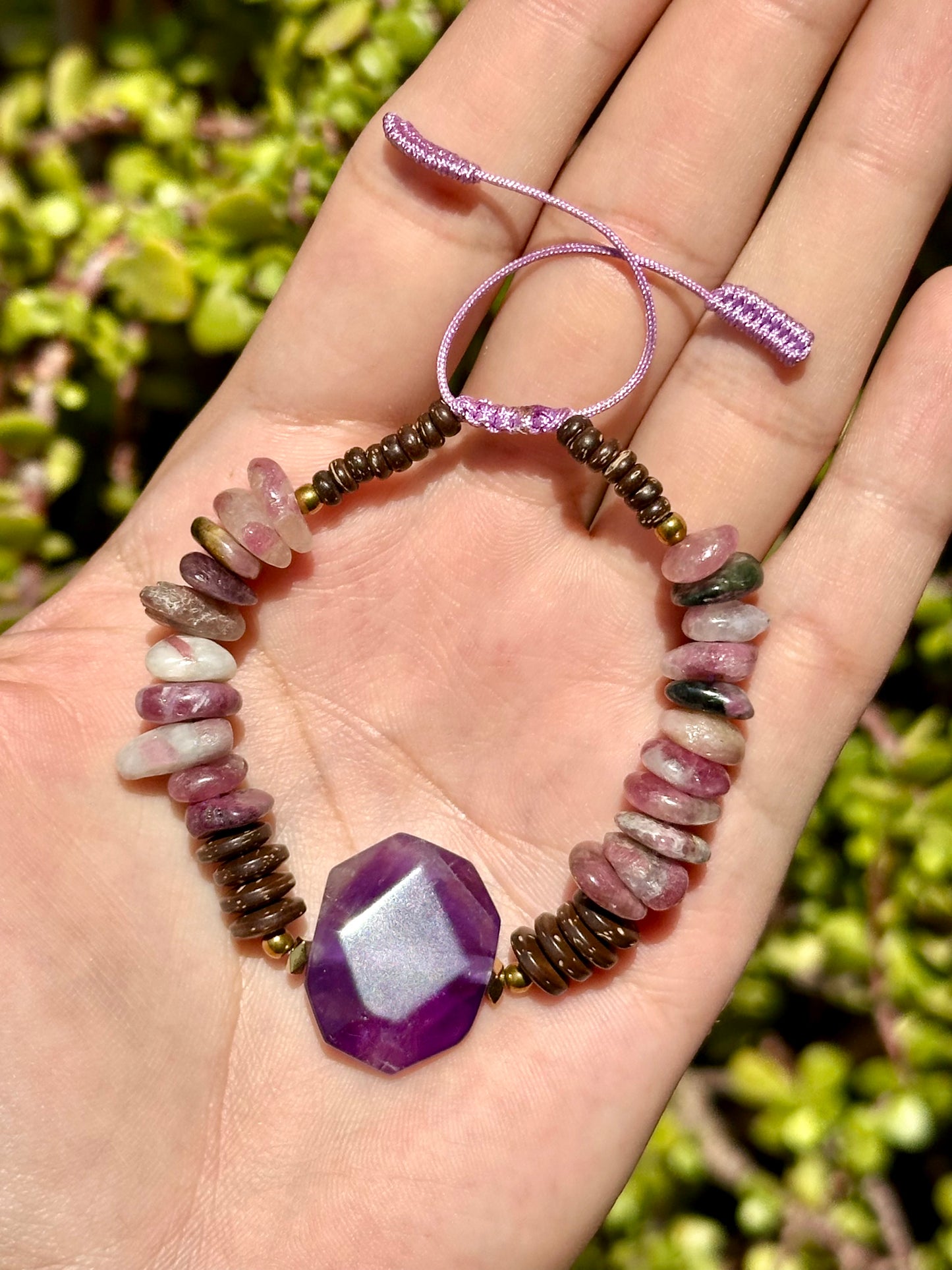 Pulsera Ajustable de Turmalina Sandía, Amatista, Coco y Hematita | Equilibrio del Corazón