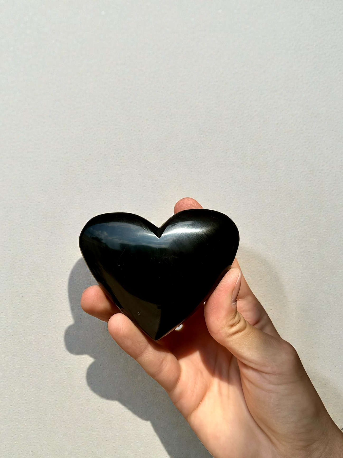 Corazón de Obsidiana Negra - Pieza Decorativa de Protección