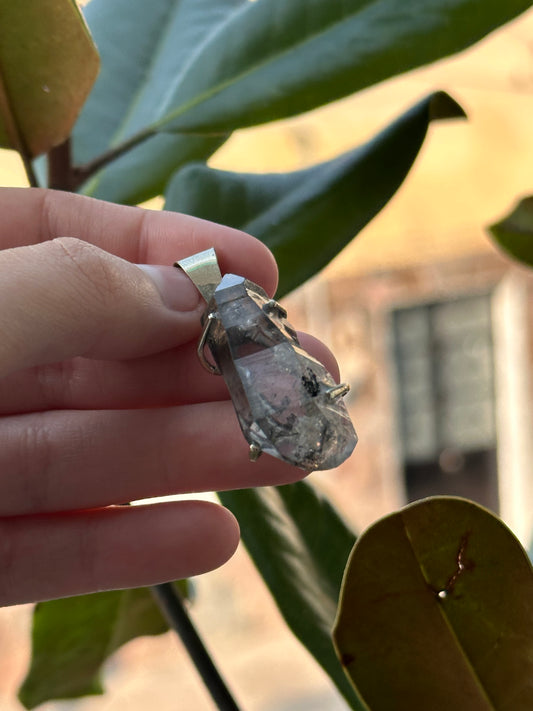 Dije de cuarzo herkimer