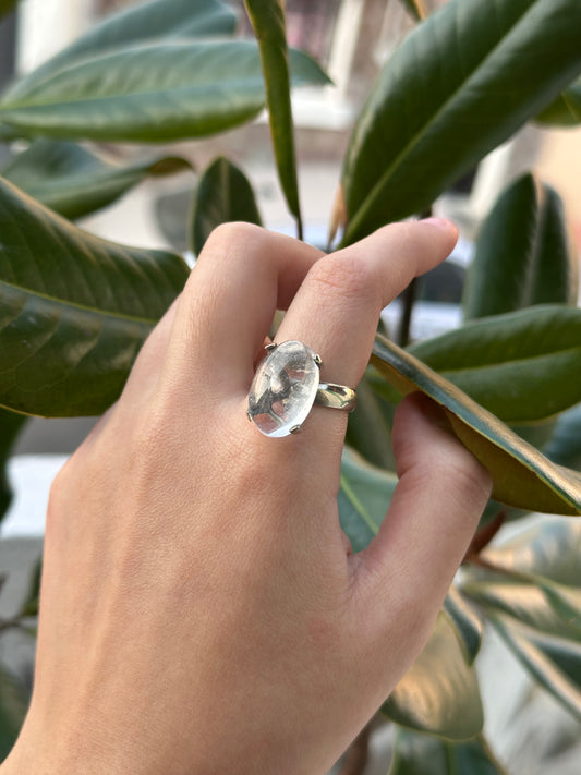 Anillo ajustable de Cuarzo Blanco