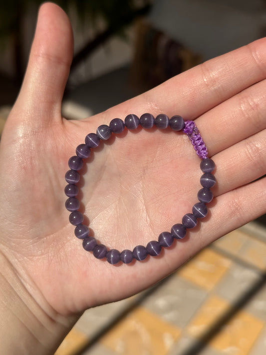 Pulsera ajustable de Ojo de Gato Morada