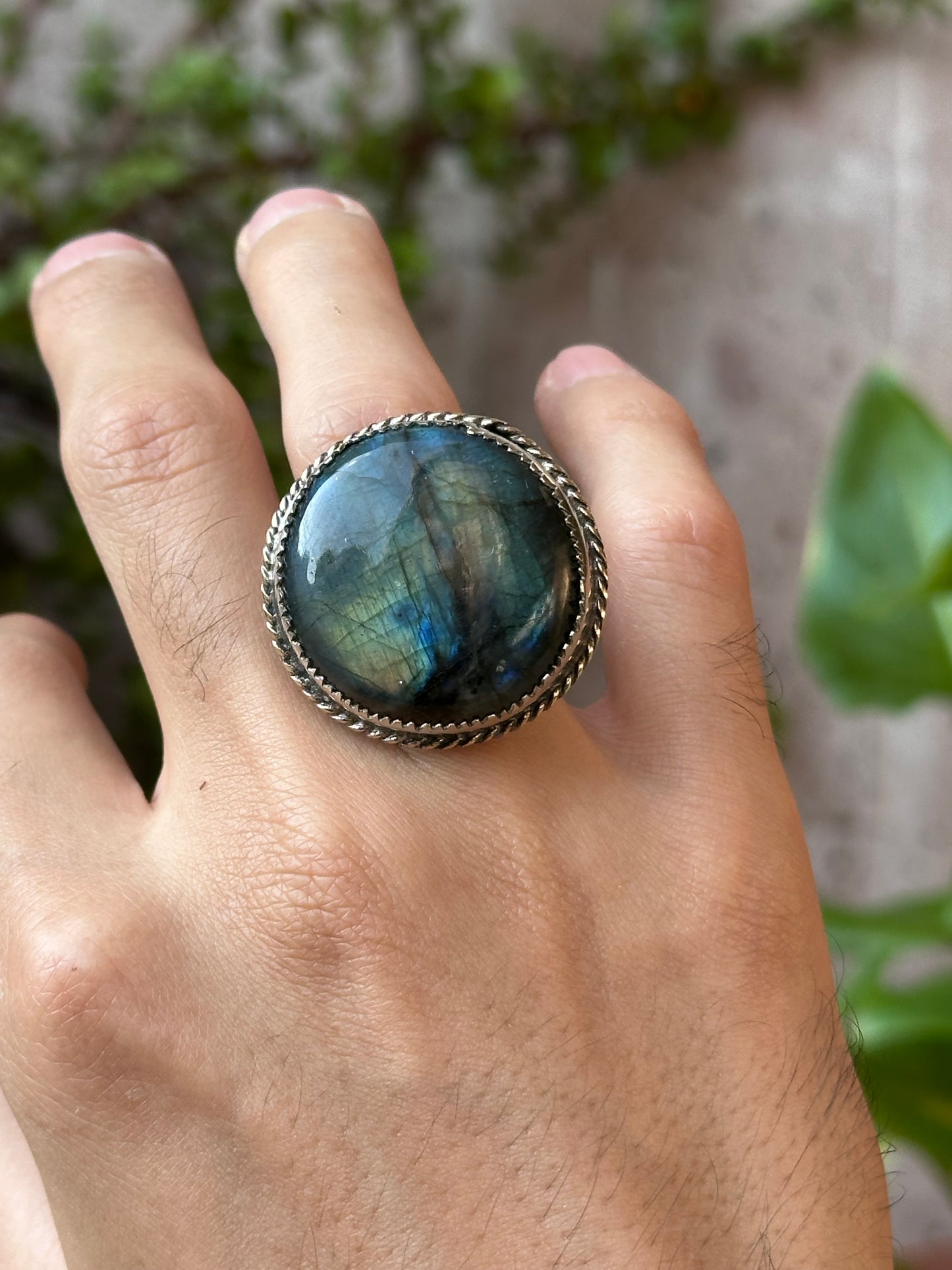 Anillo ajustable de labradorita
