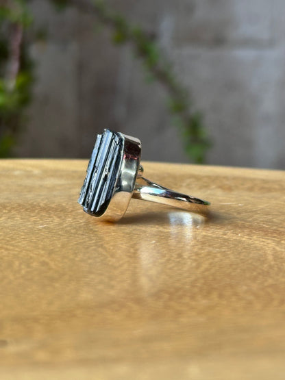 Anillo ajustable de Turmalina Negra
