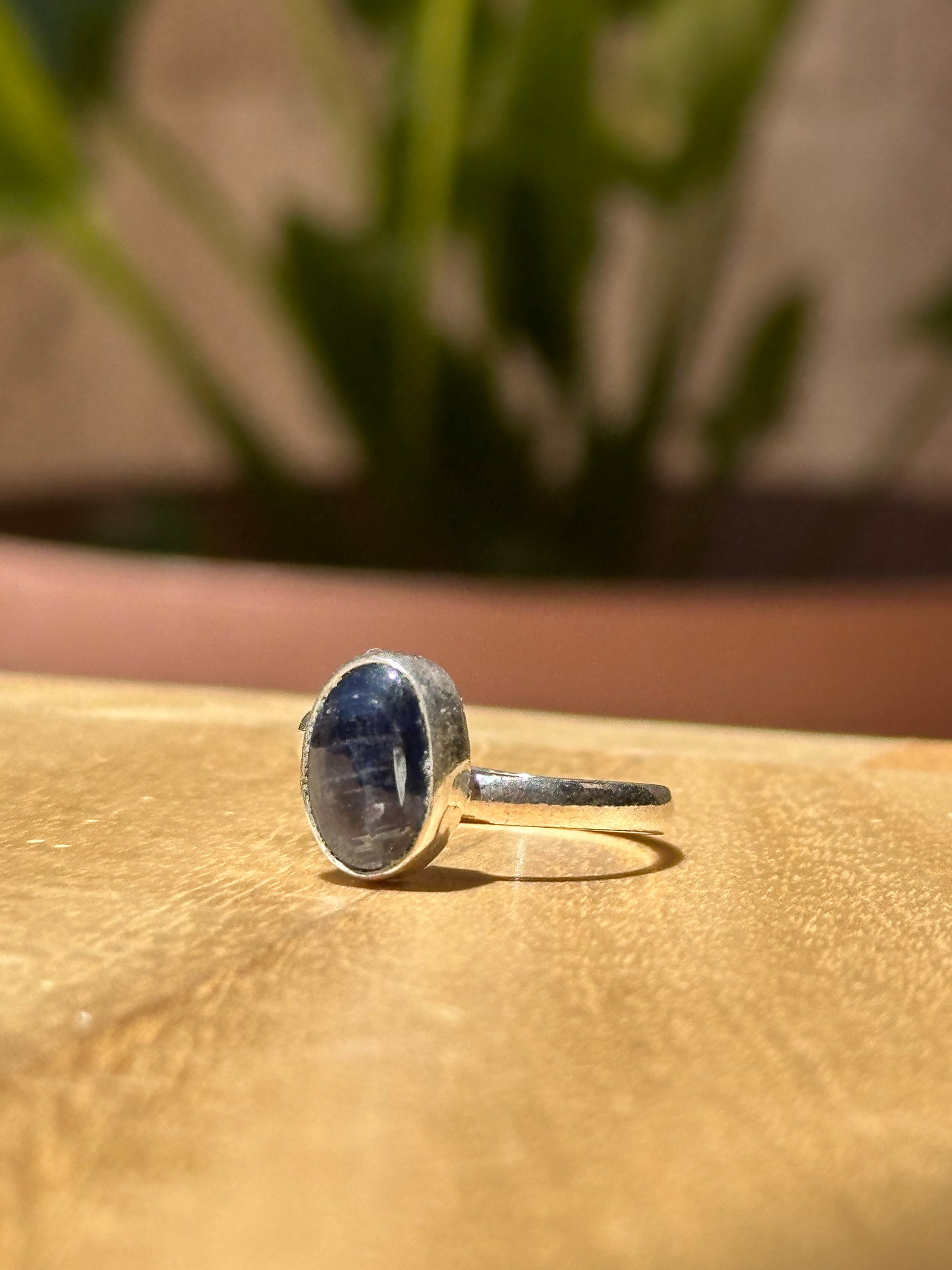 Anillo ajustable de Cianita Azul
