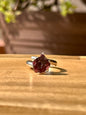 Anillo ajustable de Granate Rojo en bruto