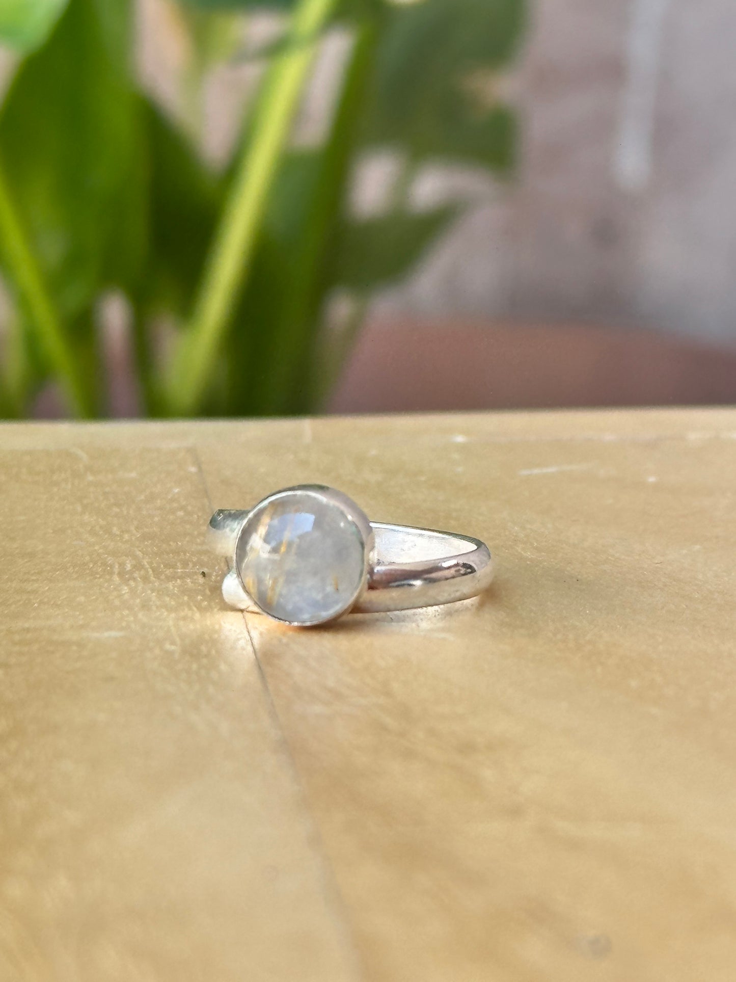 Anillo ajustable de cuarzo rotulado mini