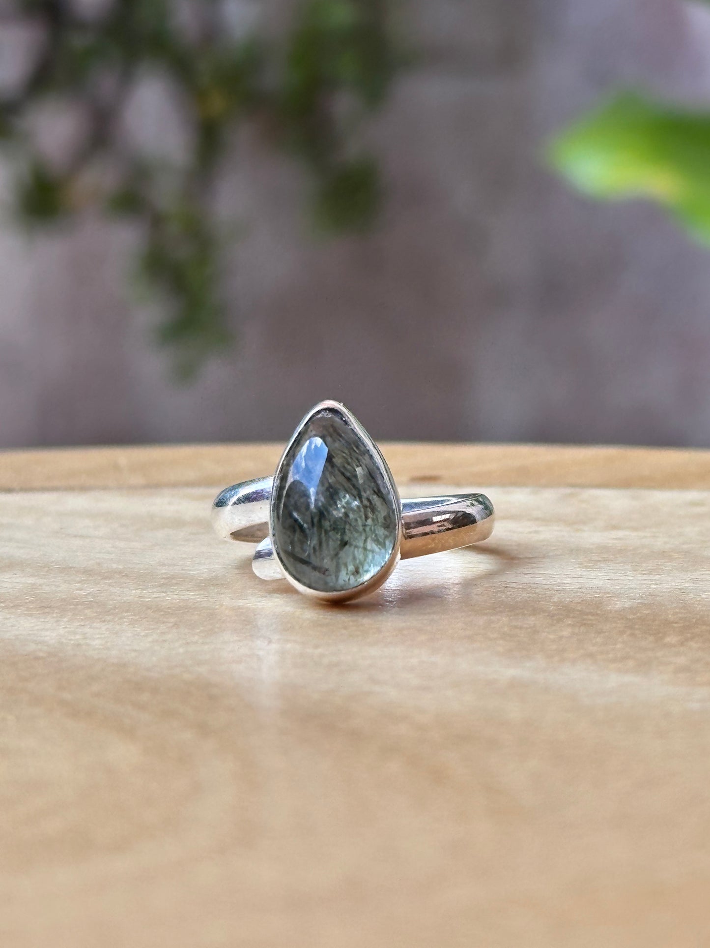 Anillo ajustable de Rutilo verde gota