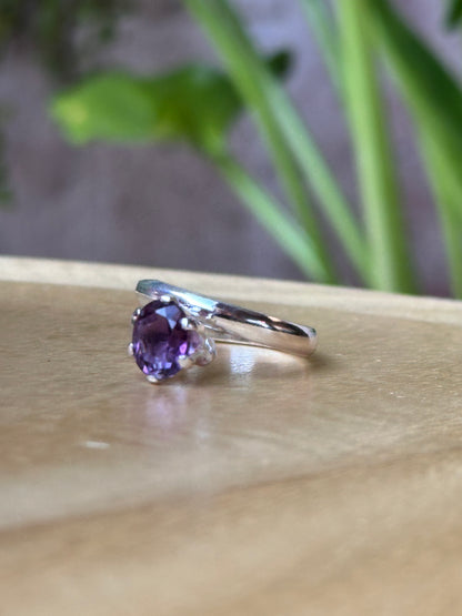 Anillo Ajustable de Amatista Facetada