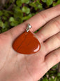 Dije de Jaspe Rojo