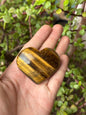 Ojo de Tigre Tallado en Forma de Corazón