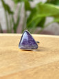 Anillo ajustable de Amatista triangular