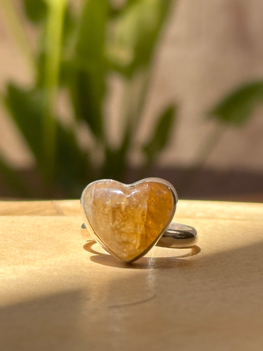 Anillo ajustable de Citrino corazón