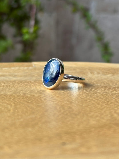 Anillo ajustable de Cianita Azul