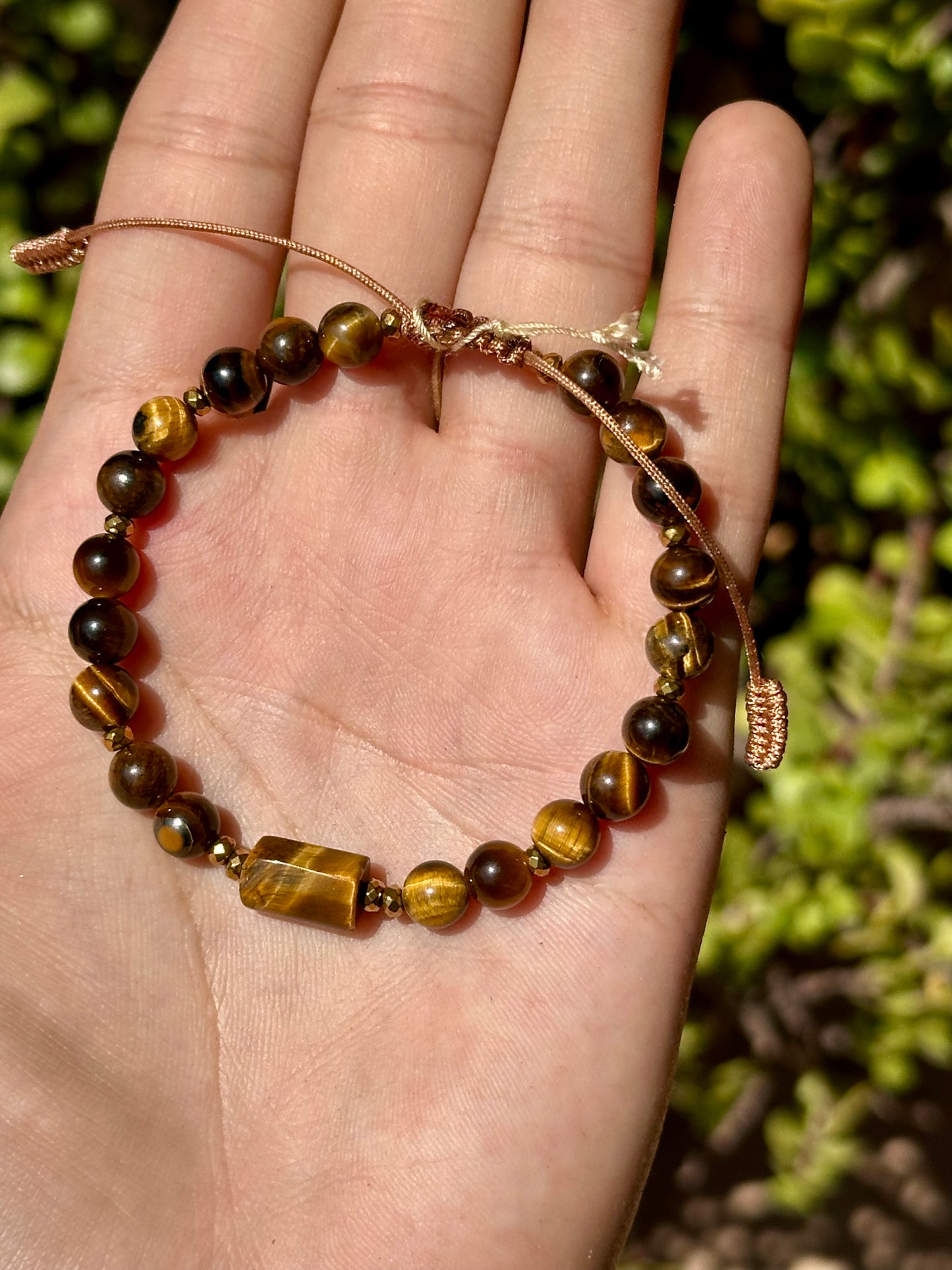Pulsera ajustable de ojo de tigre & hematita