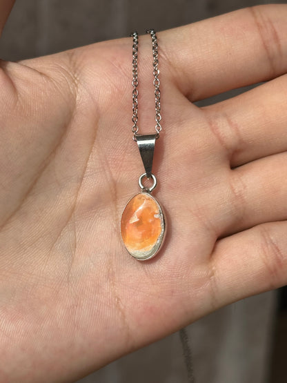 Dije de Ópalo con Cadena de Acero Inoxidable