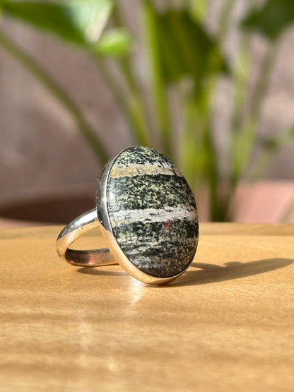 Anillo Ajustable de Ópalo Verde