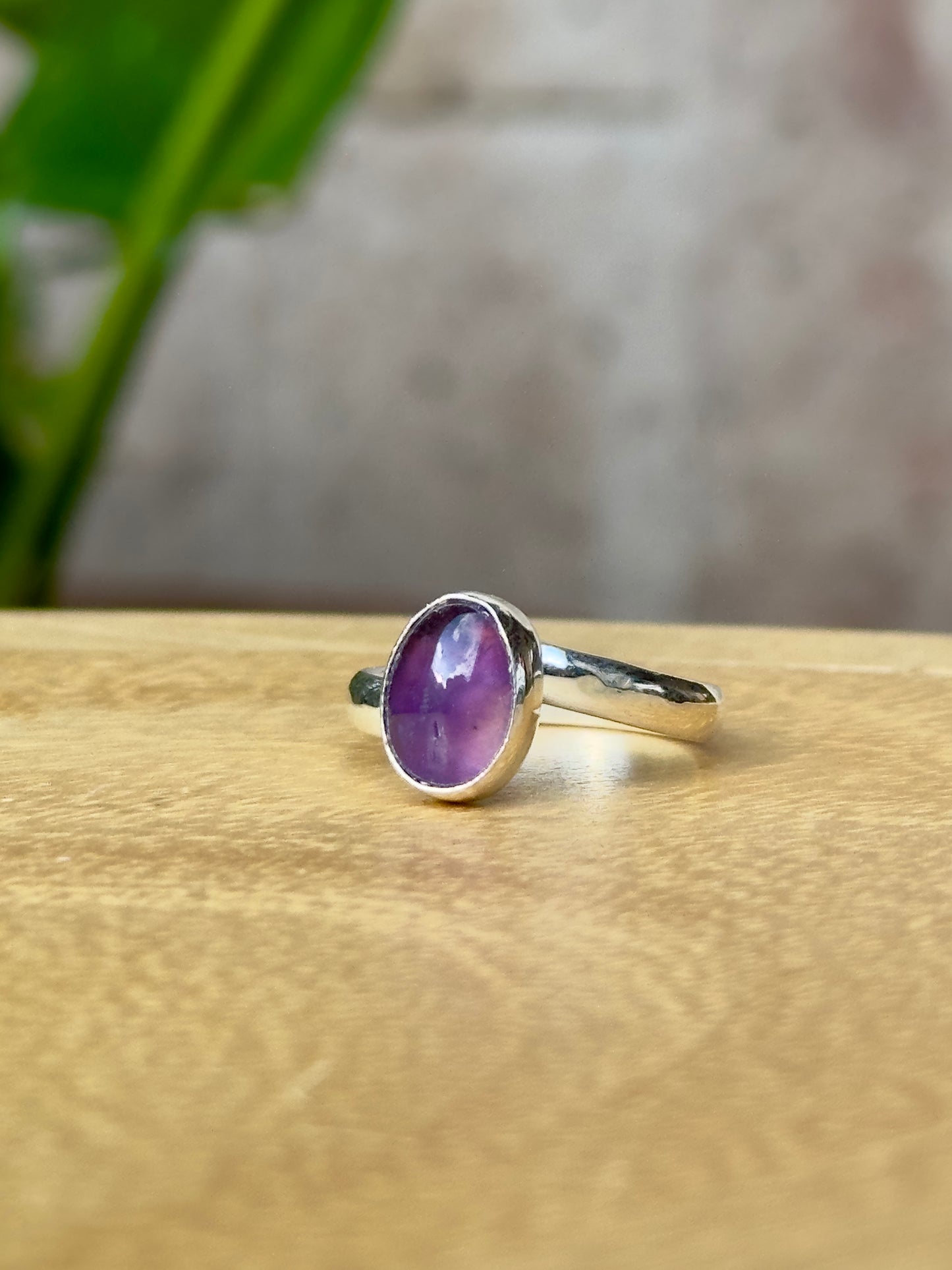 Anillo ajustable de Amatista mini redondo