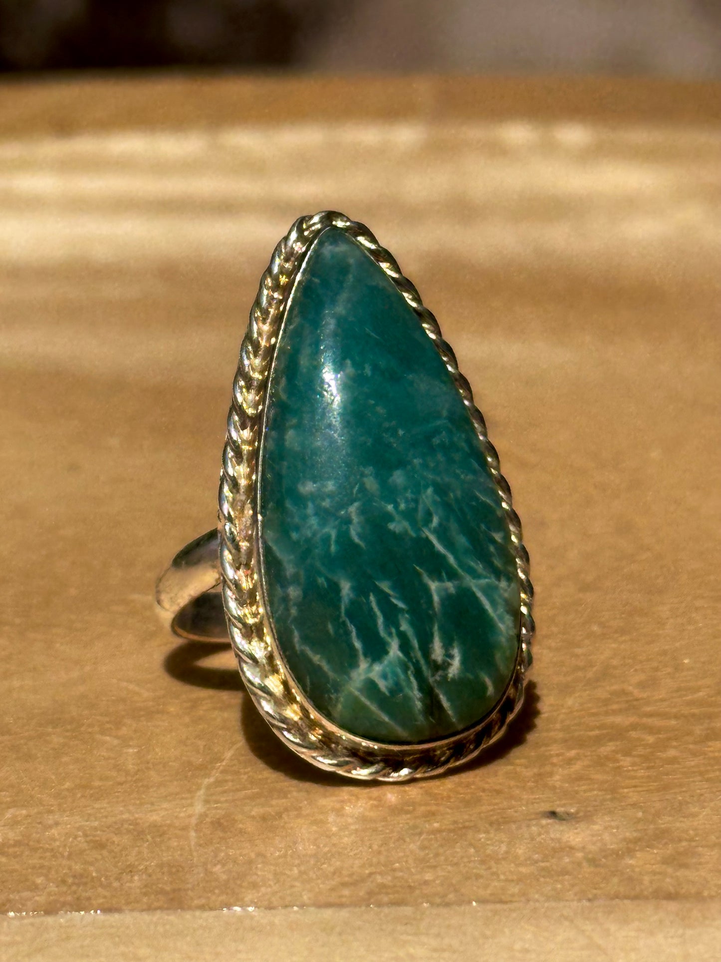 Anillo ajustable de amazonita grande