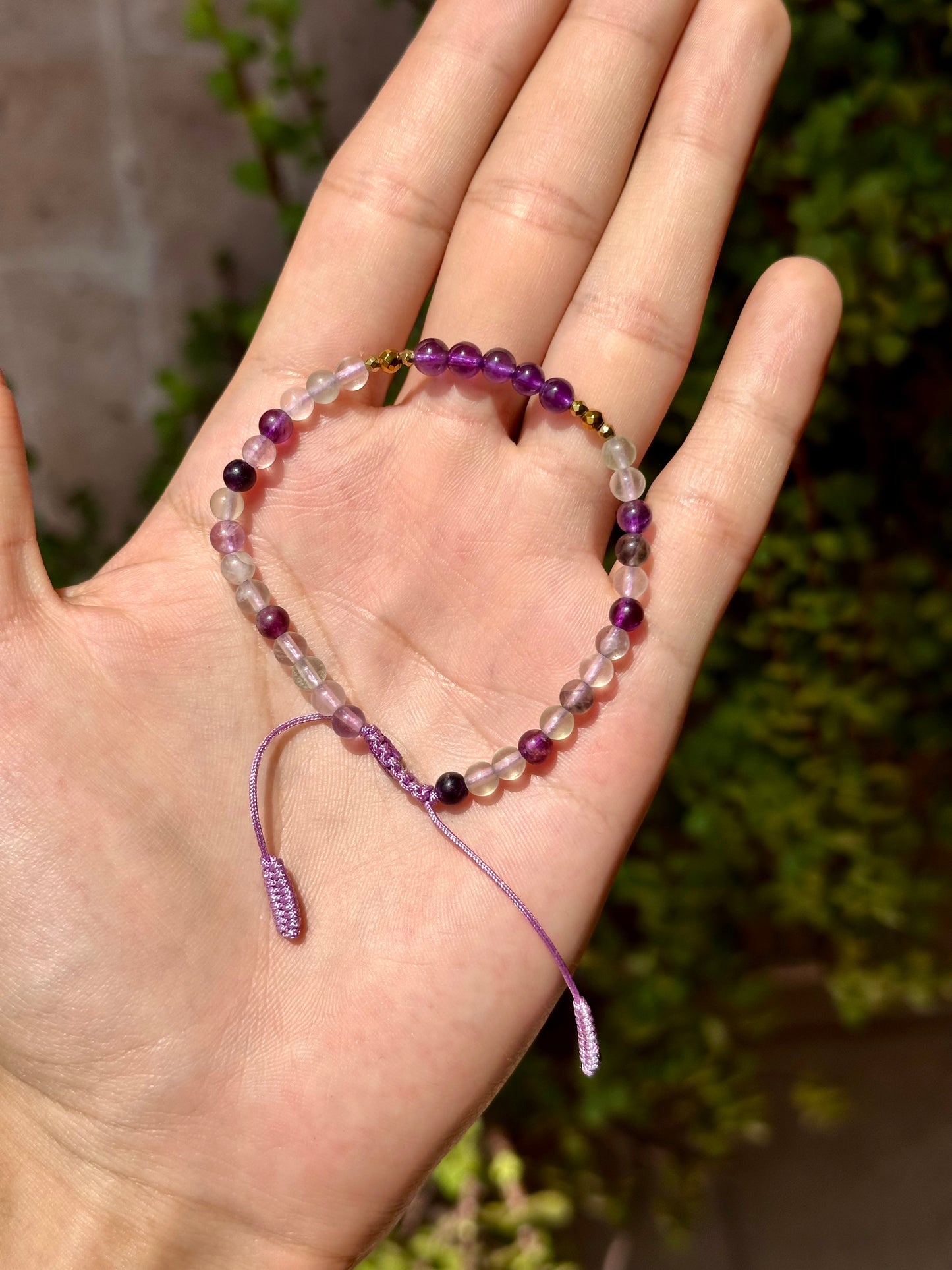 Pulsera Ajustable de Fluorita, Hematita y Amatista