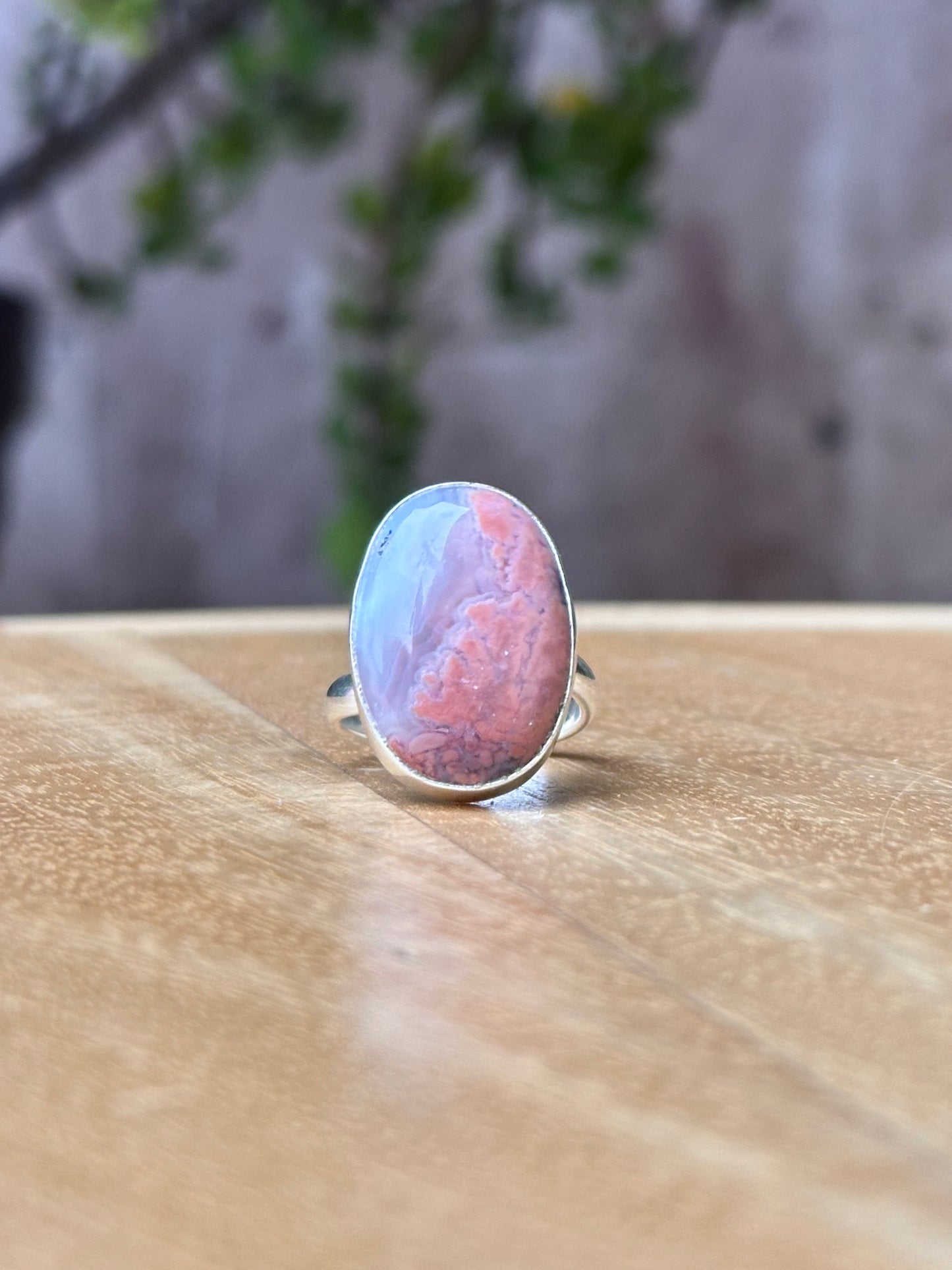 Anillo ajustable de ágata roseta