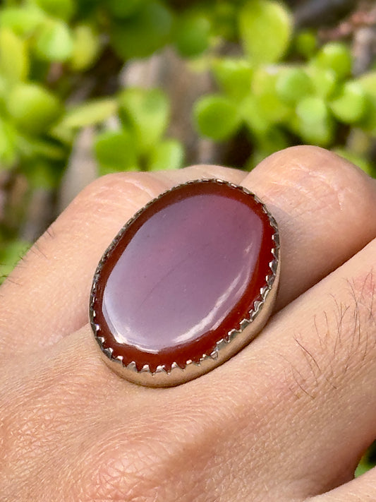 Anillo ajustable de cornalina roja