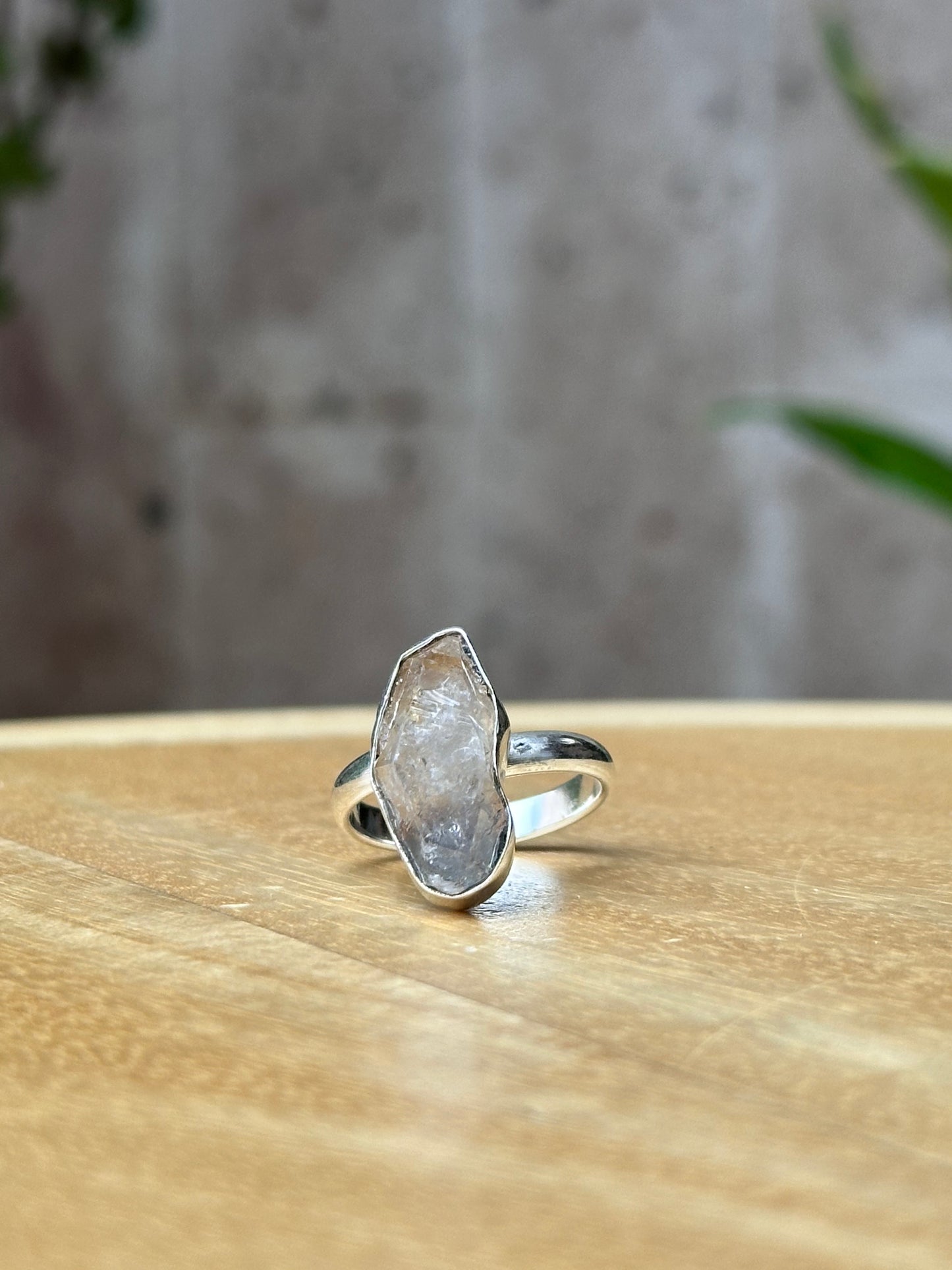 Anillo ajustable de Cuarzo Herkimer grande