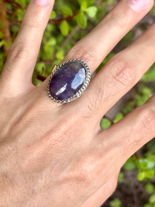 Anillo ajustable de Amatista Chevron
