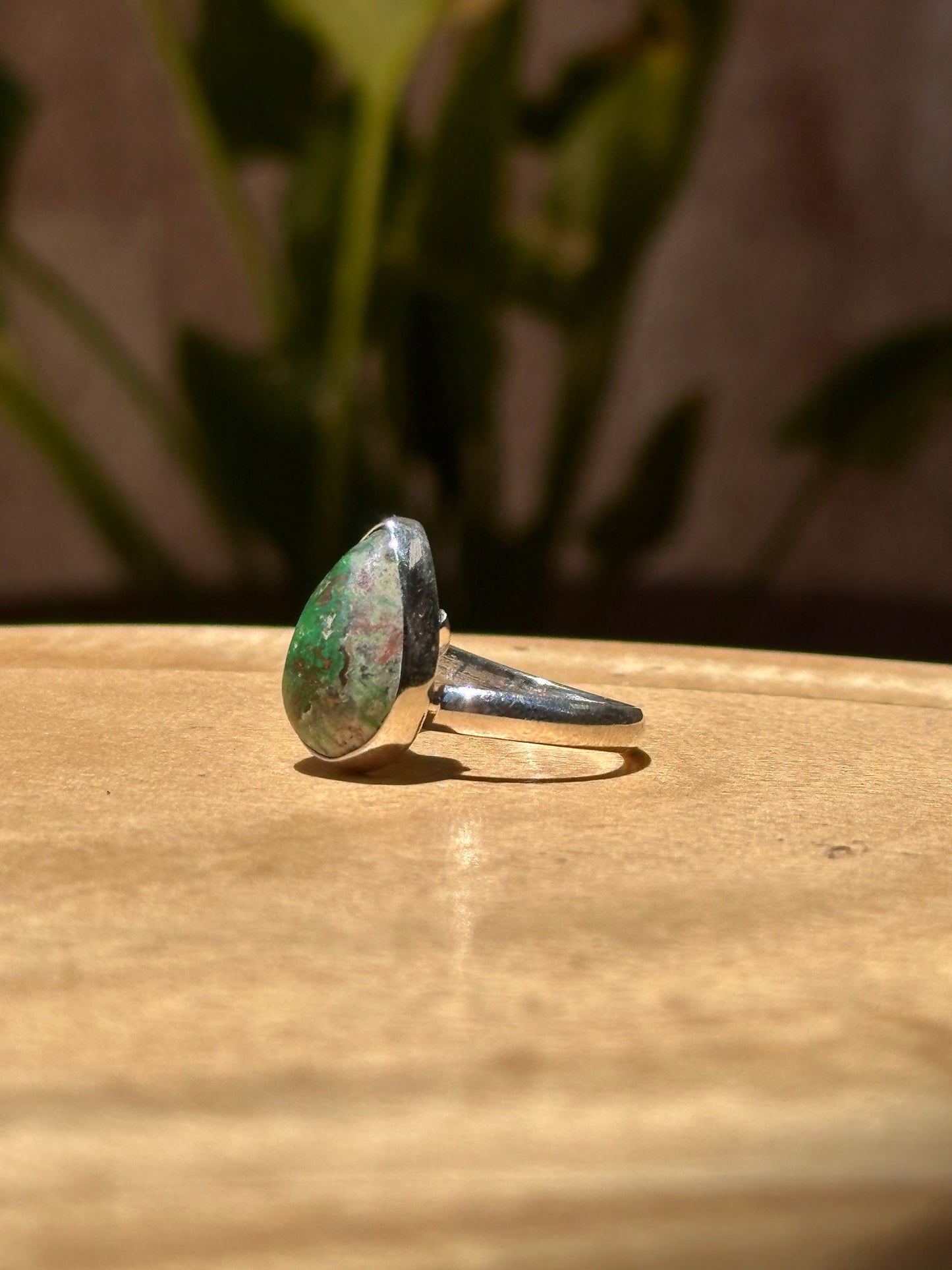 Anillo ajustable de Turquesa en forma de gota