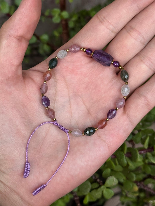 Pulsera Ajustable de Amatista, Cuarzo Rutilado y Cuarzo Fresa