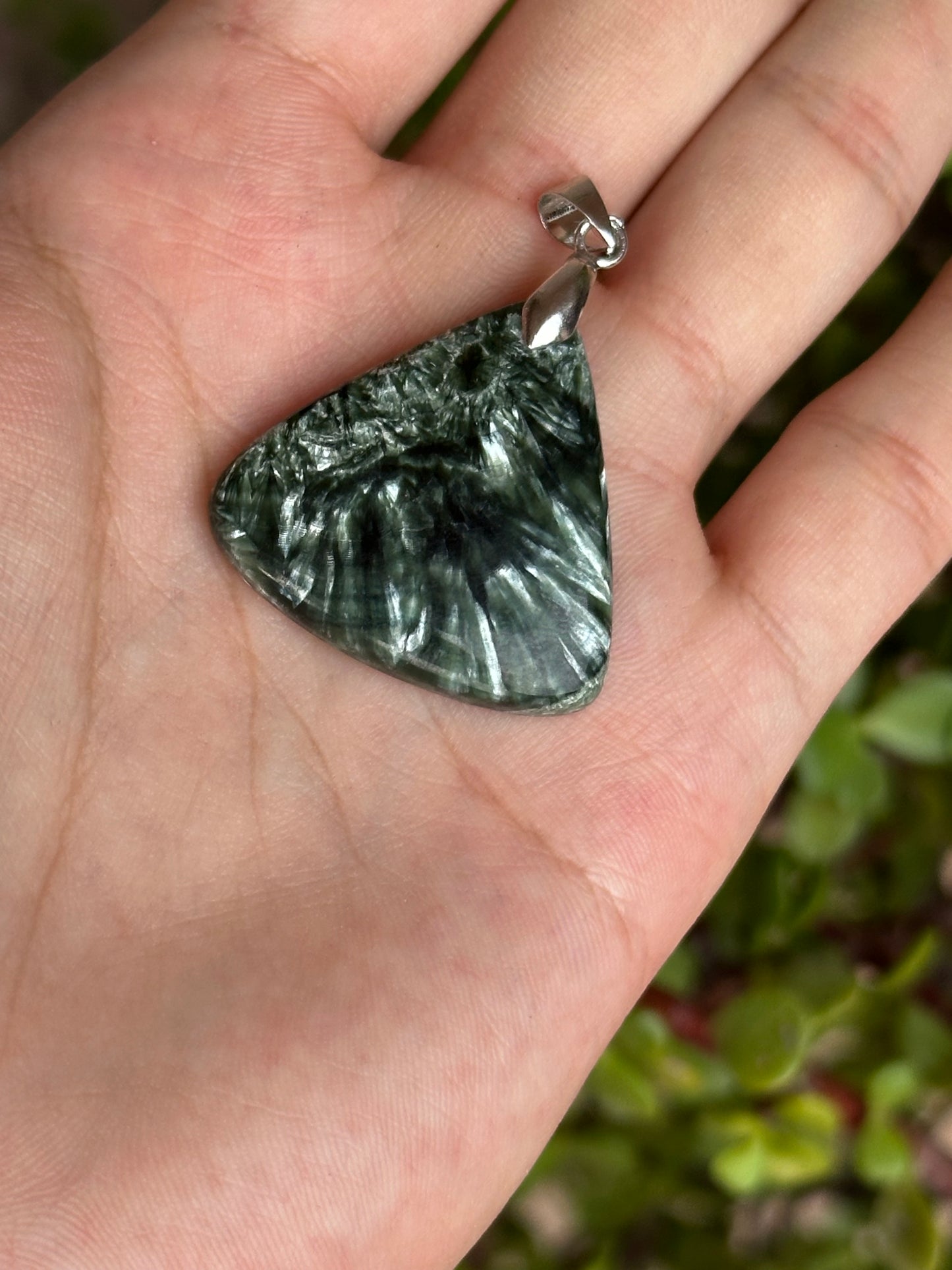 Dije de Serafinita Triangular