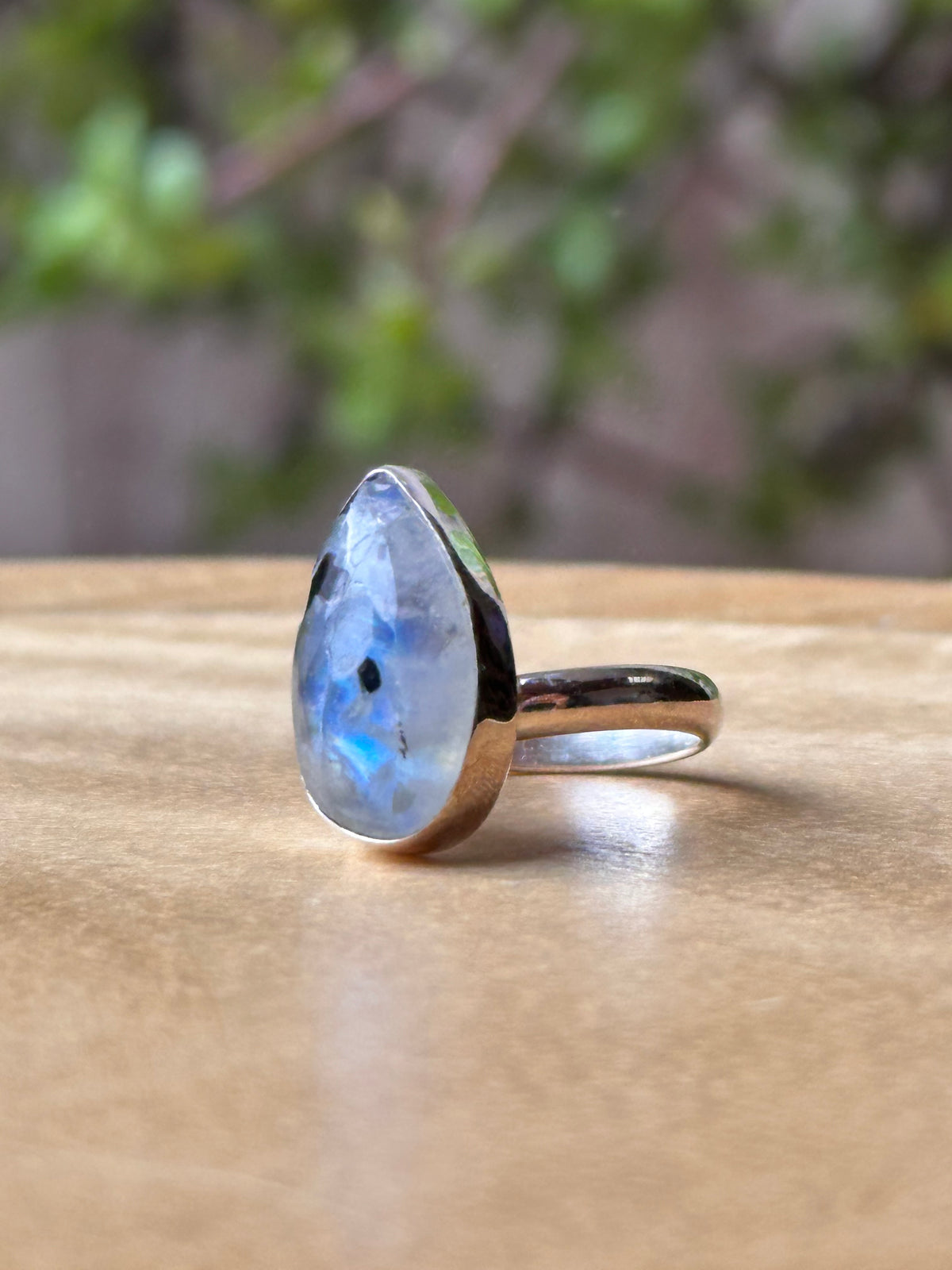 Anillo Ajustable · Labradorita Blanca