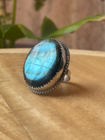 Anillo ajustable de labradorita maxi