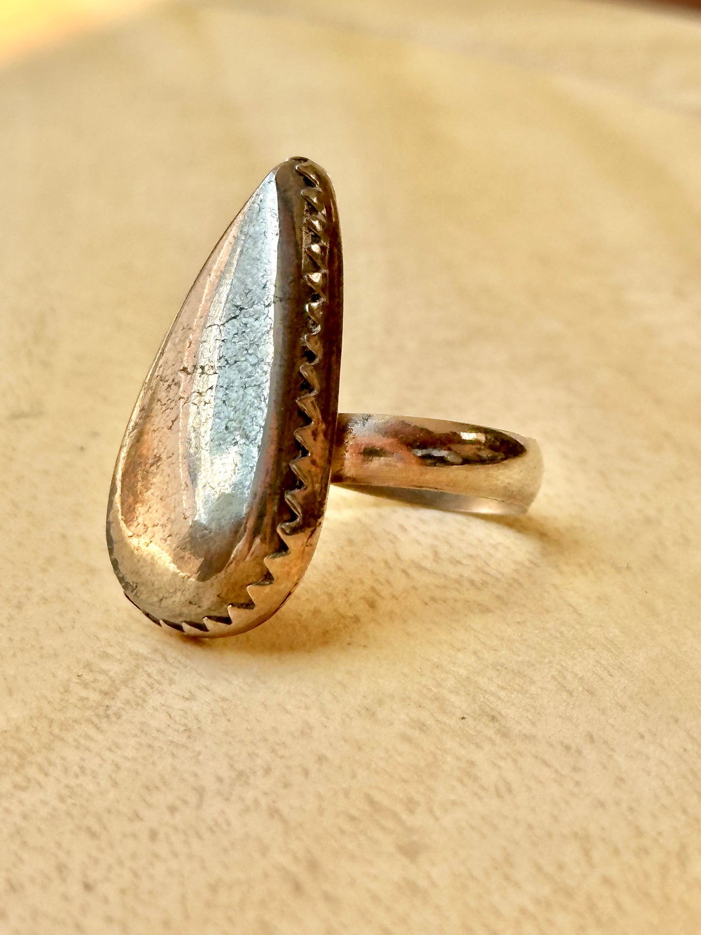 Anillo ajustable de pirita
