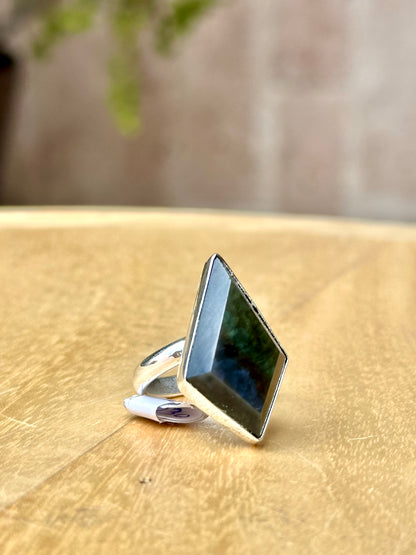 Anillo ajustable de obsidiana arcoíris rombo
