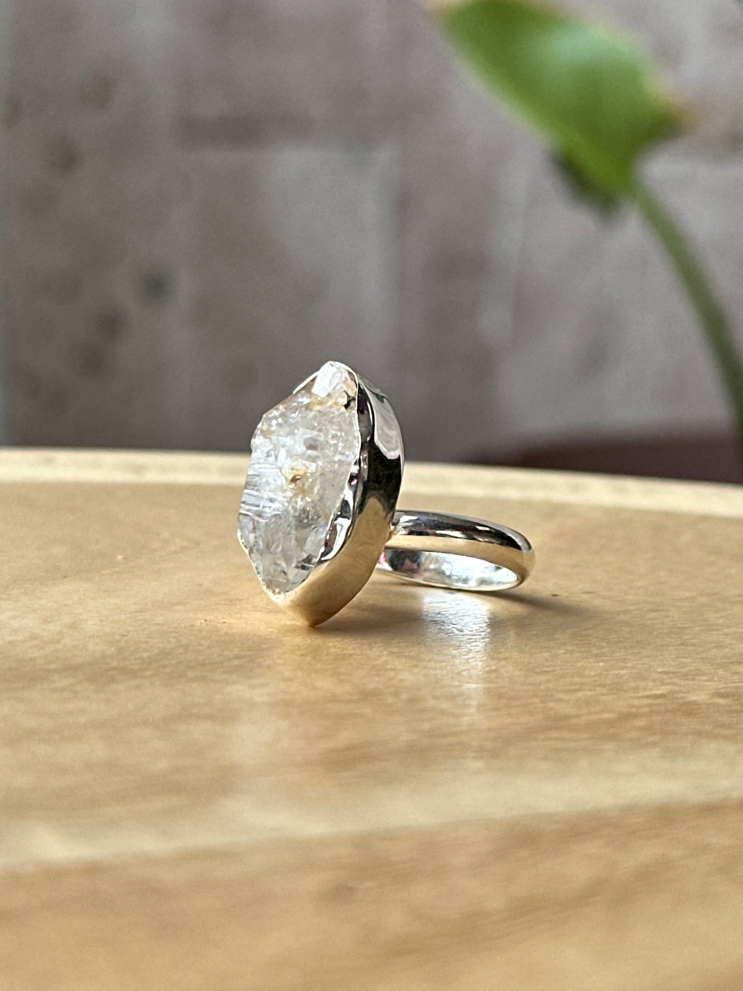 Anillo ajustable de Cuarzo Herkimer grande