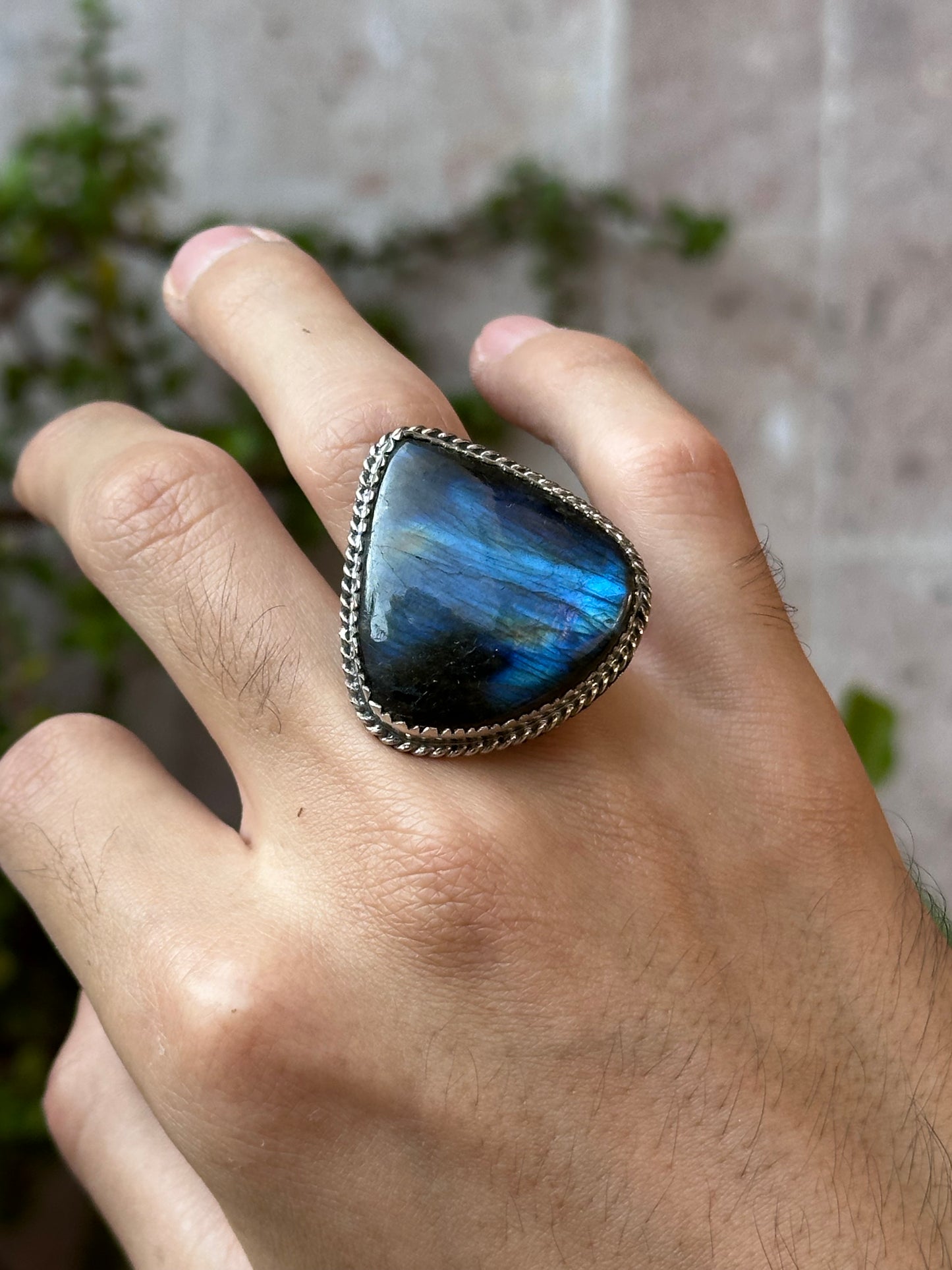 Anillo ajustable de labradorita