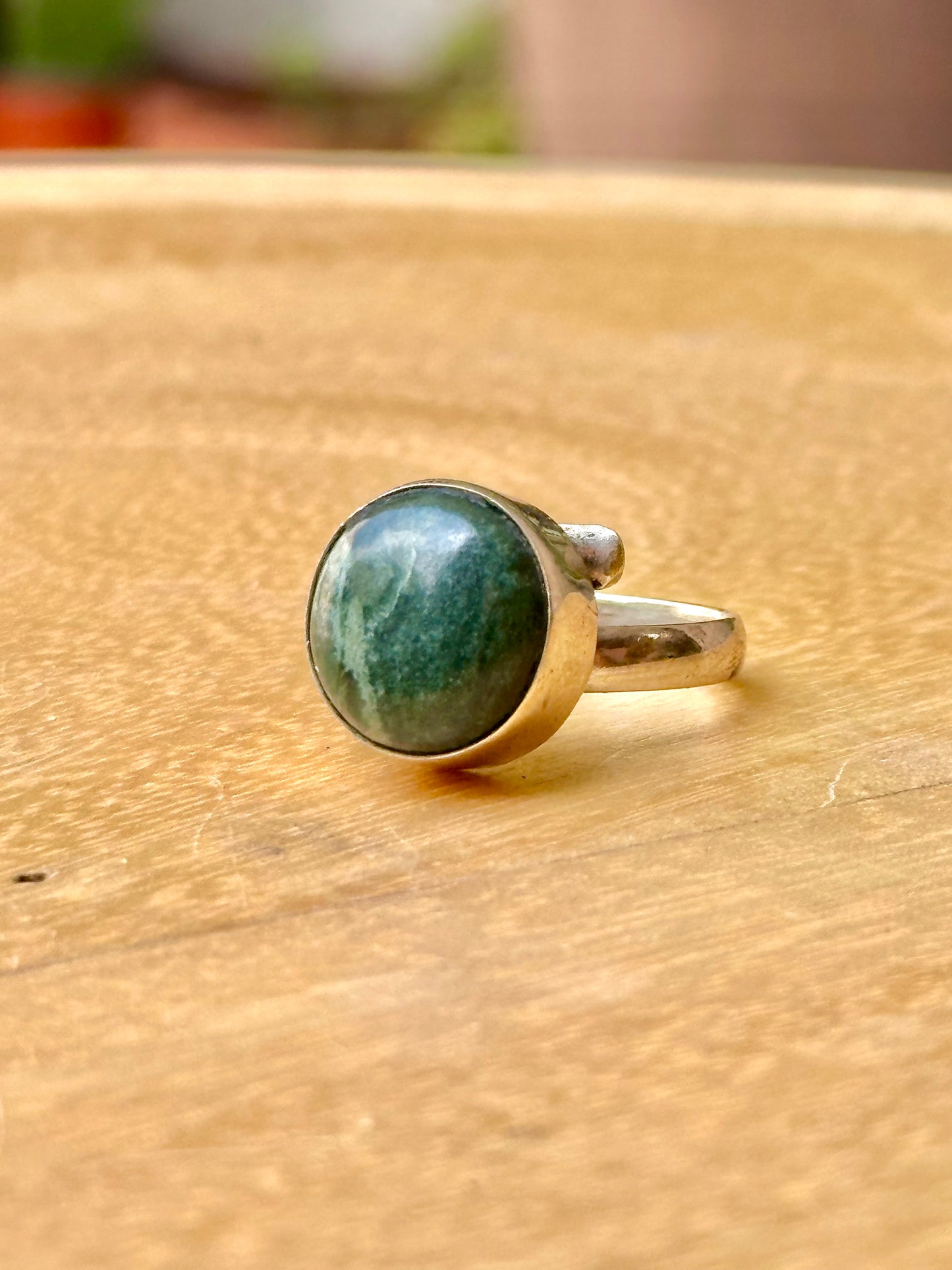 Anillo ajustable de Jade Guatemala