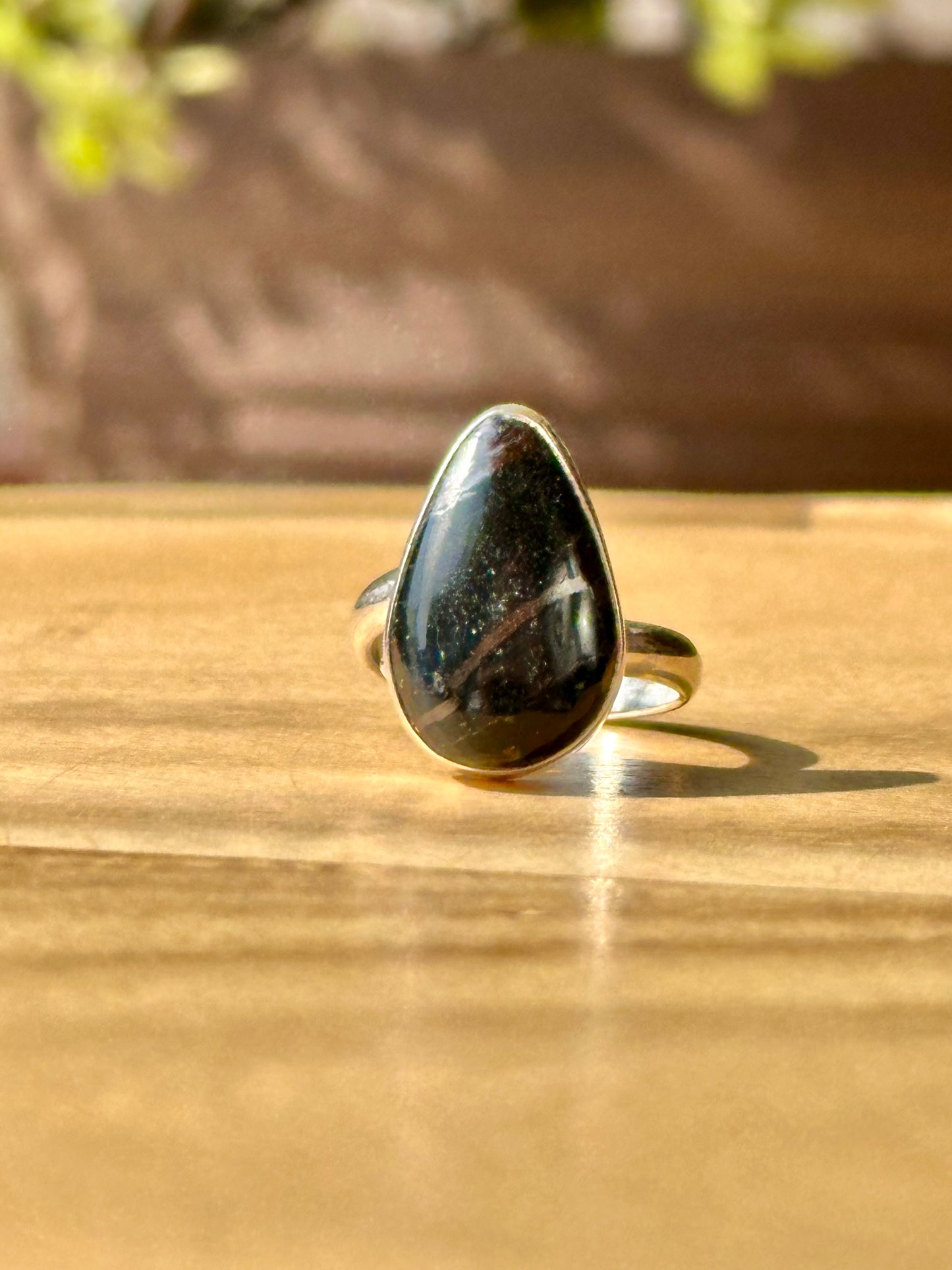 Anillo Ajustable de Ojo de Halcón gota
