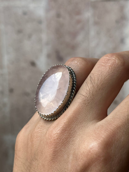 Anillo ajustable de Cuarzo rosa grande